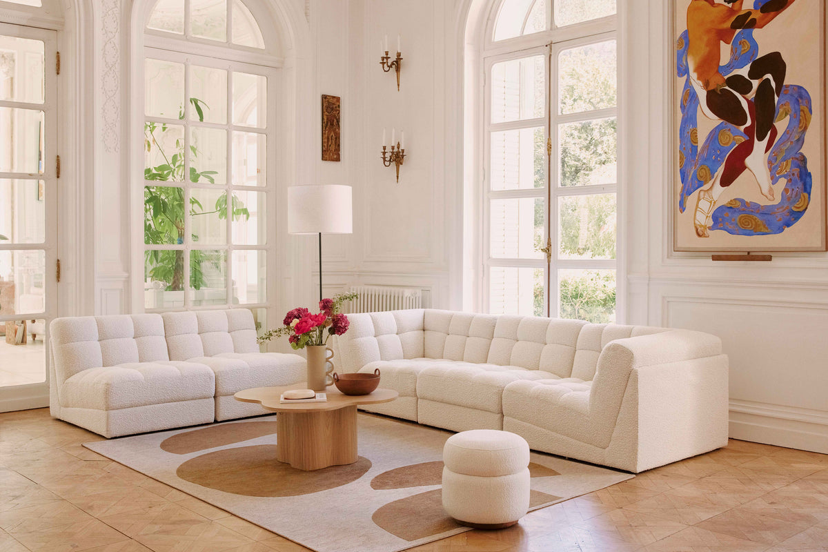 canapé modulable Paul - bouclé blanc avoine - grande configuration salon haussmannien